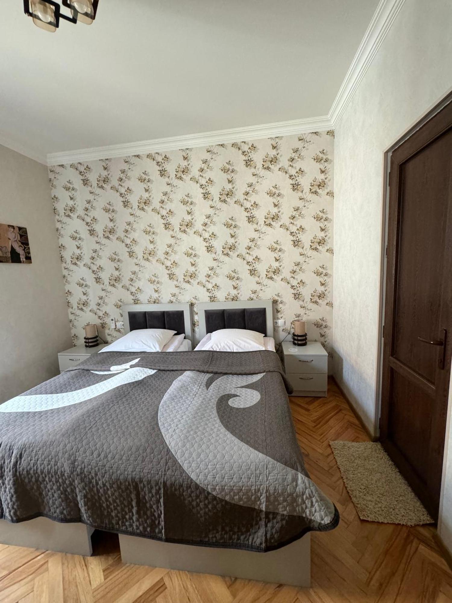Guest House Tmt Sighnaghi Eksteriør billede